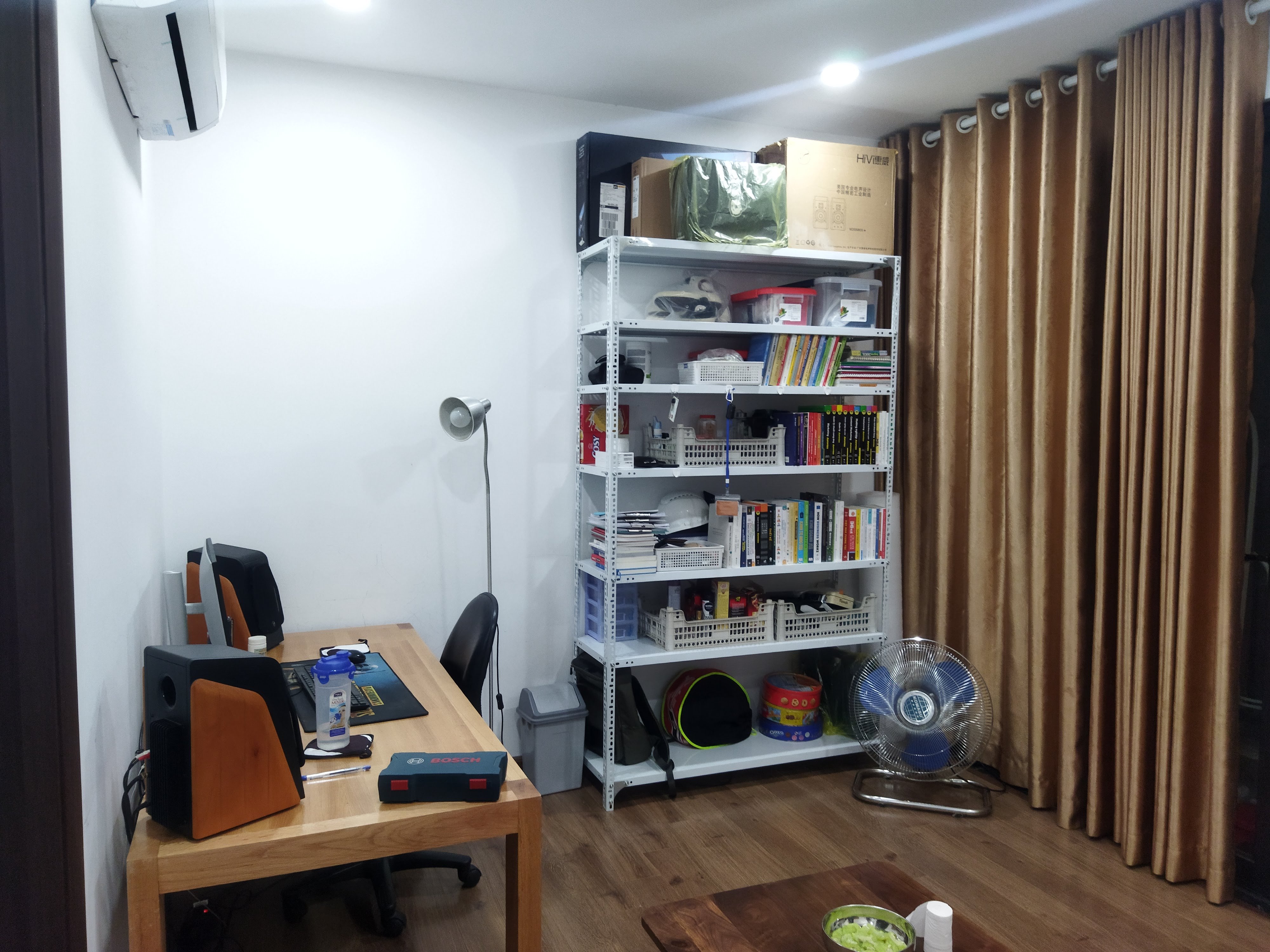 Phòng làm việc - Giới thiệu về Bằng Trần KD Pro